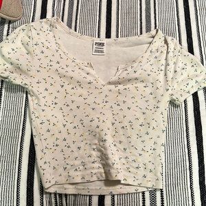 PINK Victoria’s secret Cropped T-Shirt
